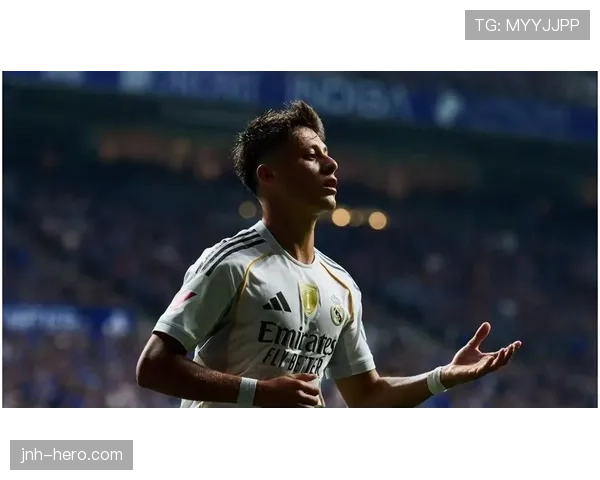 居莱尔 vs 贝林厄姆：皇马新星的定位差异与发展路径分析