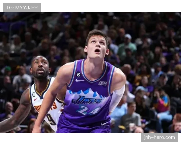 沃克·凯斯勒挡拆造威胁提升内线得分效率